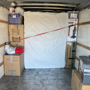 Furniture, Loading, and Movers from Fast Labor Force uploaded 10:37 AM on Aug 1st, 2025