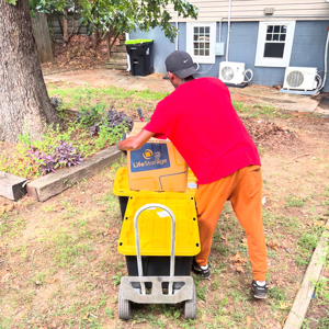 Moving Blankets, Movers, Furniture, and Moving Boxes from State & Relocate Movers uploaded 9:30 PM on Jul 14th, 2025