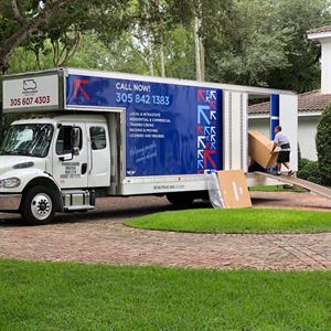 Furniture, Moving Boxes, Loading, Moving Truck, and Movers from Powerloaders Moving & Storage uploaded 8:54 AM on Jan 23rd, 2023