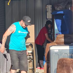 Moving Boxes, Movers, Furniture, Unloading, and Loading from Drocic's Moving Services uploaded 1:48 PM on Jul 18th, 2023