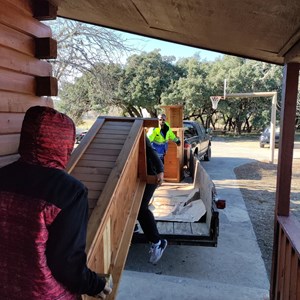 Packing, Loading, Moving Boxes, Unloading, and Furniture from OLYMPIAN KNOCKOUT MOVING SERVICES LLC uploaded 8:07 AM on Jan 25th, 2022