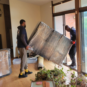 Furniture, Movers, Loading, and Stairs from Peak Moving And Storage uploaded 9:01 AM on May 6th, 2026