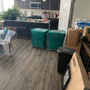 Plastic Wrap, Moving Truck, Loading, Ropes/Straps/Tie-downs, and Moving Blankets from Kings of Cargo LLC uploaded 10:29 PM on Dec 3rd, 2025