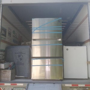 Loading from C&L movers uploaded 2:06 PM on Jun 26th, 2021