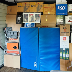 Moving Container, Loading, Moving Boxes, Furniture, and Packing from Everybody’s Mover & Logistics uploaded 6:45 PM on Jun 5th, 2026