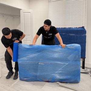 Plastic Wrap, Packing, and Movers from Online Movers Corp uploaded 9:41 AM on Jun 5th, 2026