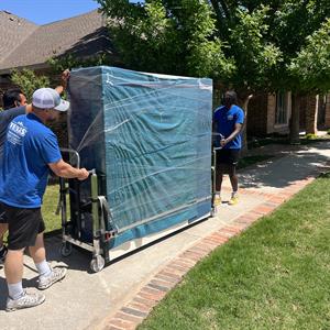Furniture Dolly, Loading, Unloading, Safe or Gun Safe, and Moving Blankets from West Texas Master Movers LLC uploaded 5:27 PM on Aug 15th, 2023