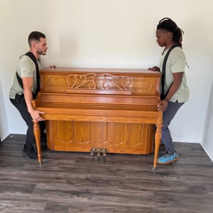 Movers, Piano, Loading, Moving Container, and Furniture from Dolly Men Moving Labor uploaded 6:57 AM on Nov 15th, 2025