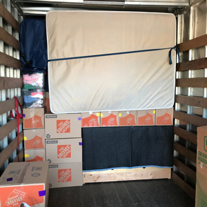 Loading from Kingdom Movers uploaded 10:56 AM on Jan 22nd, 2026