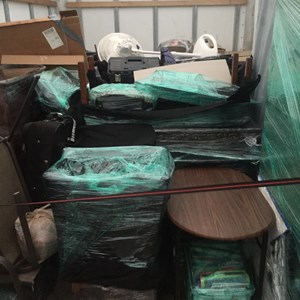 Moving Container, Plastic Wrap, Packing, Movers, and Unloading from Stressless Moving Service uploaded 10:04 PM on Mar 16th, 2022