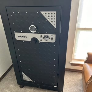 Unloading, Movers, Hand Truck, Safe or Gun Safe, and Loading from FAST FRIENDLY MOVERS LLC uploaded 11:49 AM on May 28th, 2026