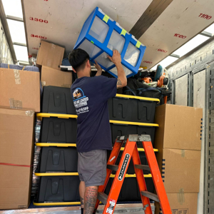 Loading, Plastic Wrap, Furniture, Hand Truck, and Ropes/Straps/Tie-downs from Boxed and Loaded Moving & Storage uploaded 10:15 PM on Oct 21st, 2025
