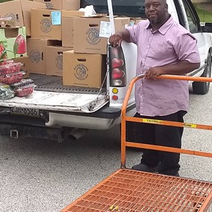 Moving Truck, Loading, Moving Boxes, Unloading, and Movers from Roscoe's Moving Hauling  Cleanouts uploaded 5:30 AM on Jan 5th, 2020