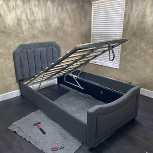 Assembly or Disassembly from Florida Moving Professionals LLC uploaded 7:34 PM on Oct 6th, 2025