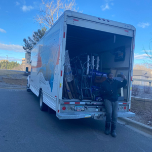 Moving Truck, Unloading, Loading, and Moving Blankets from Majestic Moving Services Llc uploaded 6:39 PM on Jul 10th, 2025