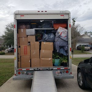 Loading from Bebe Moving uploaded 1:48 PM on Jan 19th, 2021